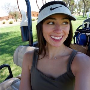 Meet your Posher, Grace